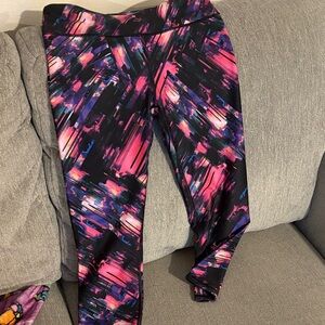Fabletics Salar capri pants size medium